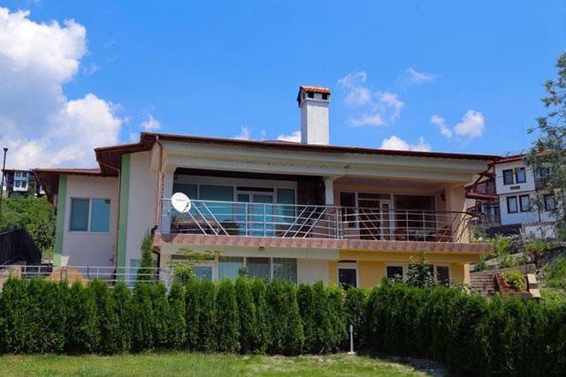 Villa Irina Kŭrdzhali Exterior foto